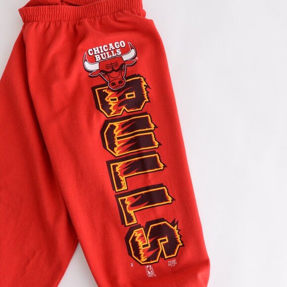 Vintage CHICAGO BULLS CHAMPIONSHIP SWEATPANTS 1992 - Picture 13 of 16